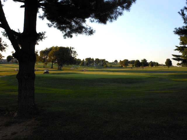 view of seventeen from behind the green